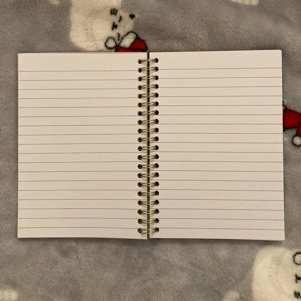 Notebook - Picture 3 of 5